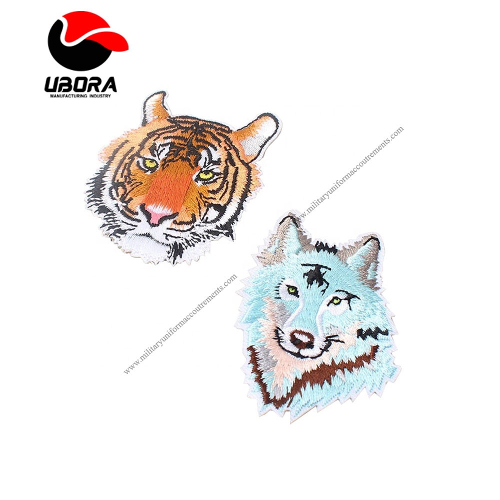Tiger Animal Logo 100% Machine Embroidery Patches and Badges with Iron on customize
